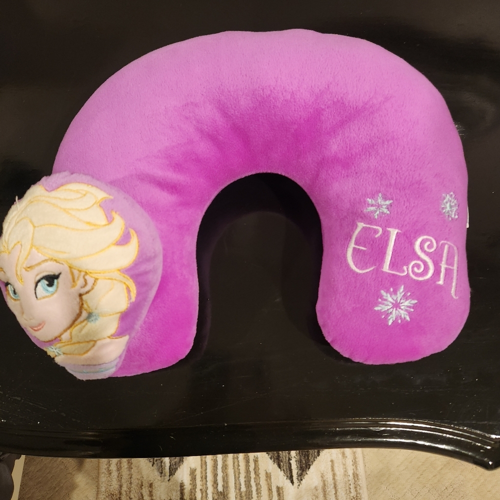 Disney Frozen Elsa Fuchsia Plush Travel Neck Pillow